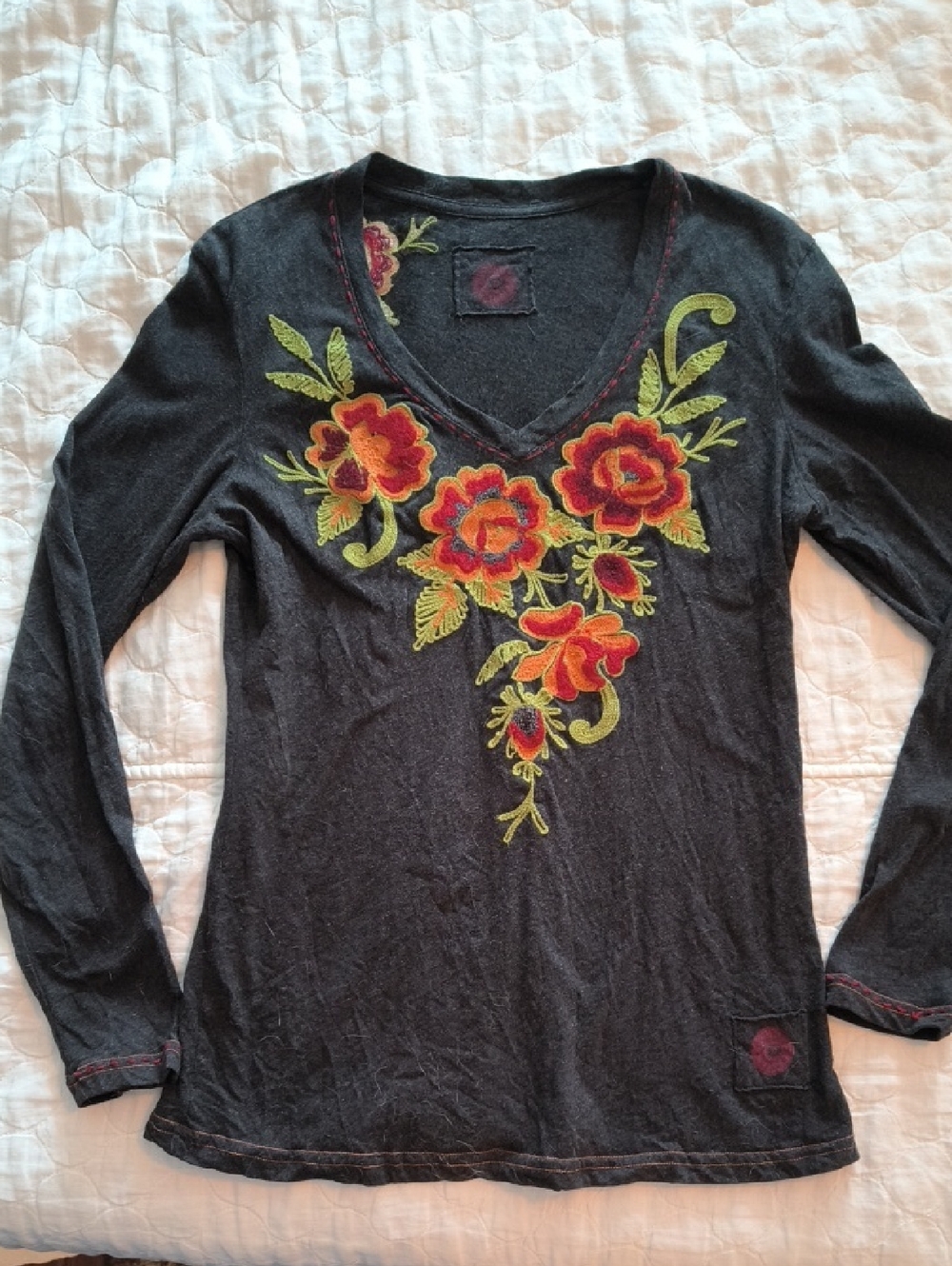 Double D Dark Grey V-Neck Floral Embroidered Long-Sleeve Top, S